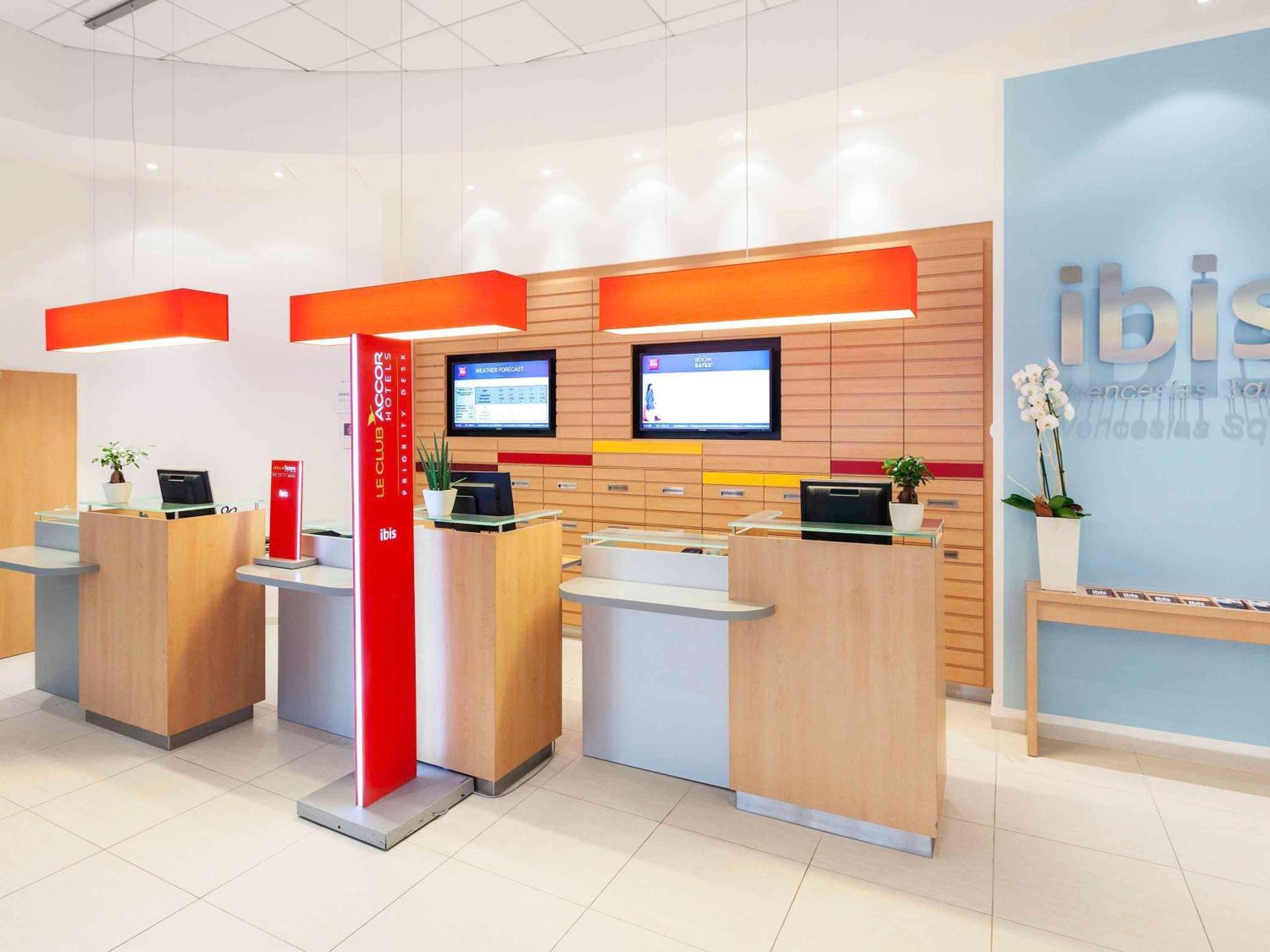 Ibis Praha Wenceslas Square Zewnętrze zdjęcie